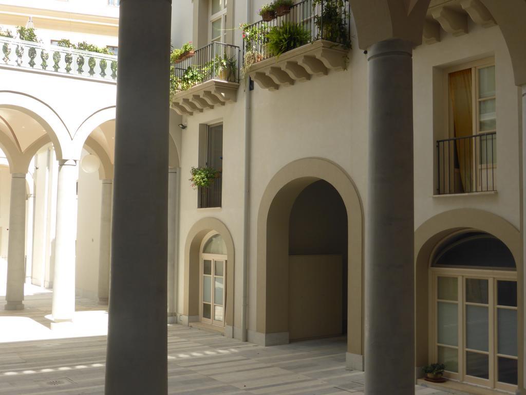 Appartamento In Palazzo Lampedusa Palermo Exteriör bild