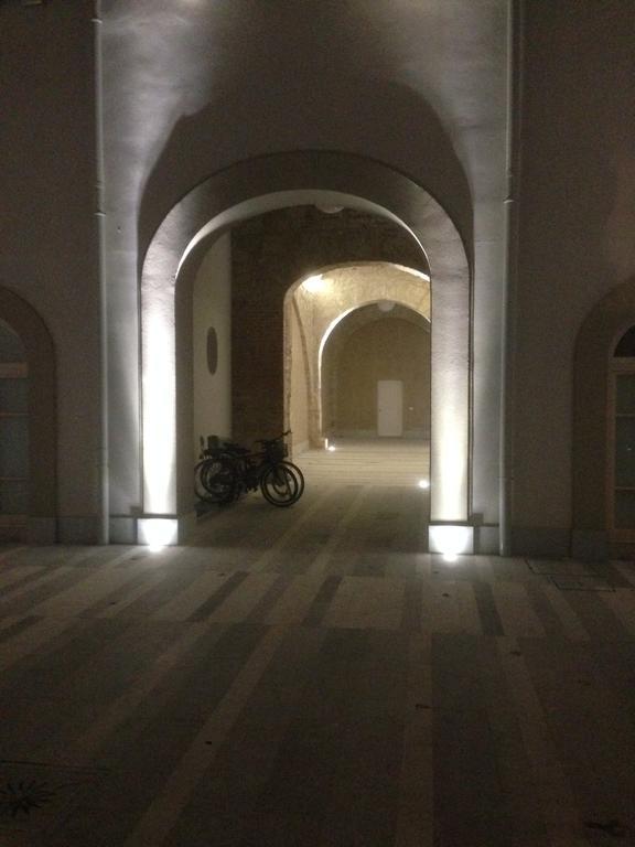 Appartamento In Palazzo Lampedusa Palermo Exteriör bild